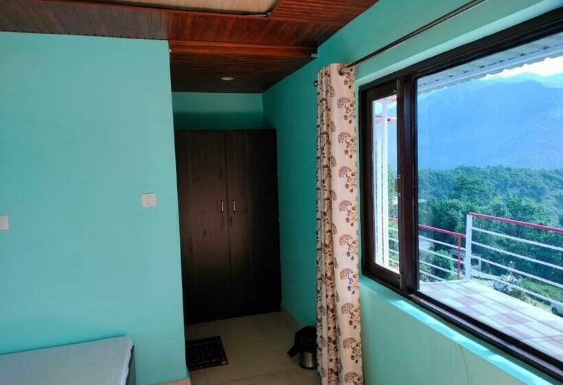 ホテル Shree Neelkanth Resort