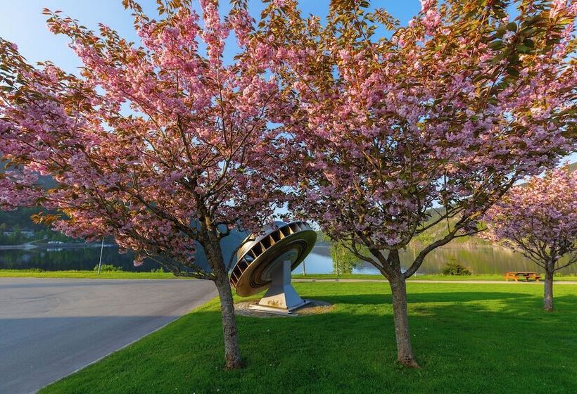 Sirdalsvatnet Hotel In Sirdal