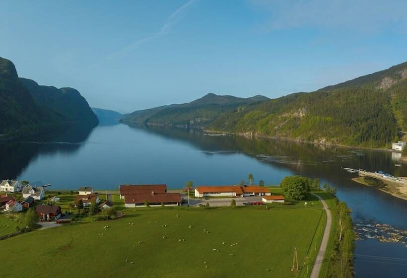Sirdalsvatnet Hotel In Sirdal