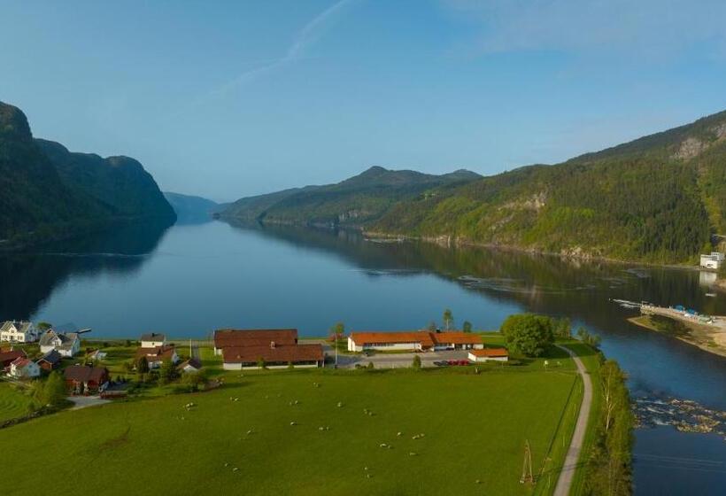 Sirdalsvatnet Hotel In Sirdal