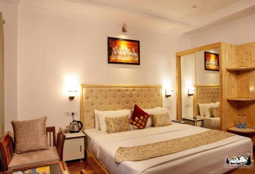 호텔 The Jains Resort