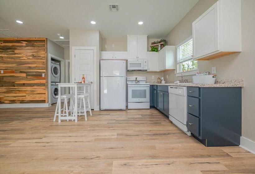 호텔 The Oasis Resort