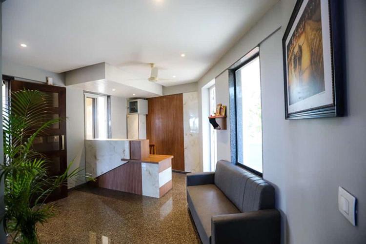 호텔 The Oceanic Beach Front