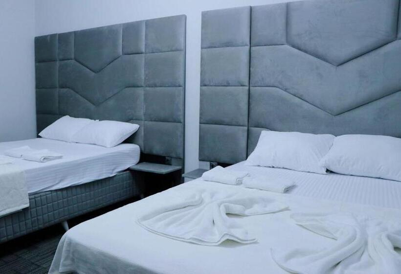 בית מלון כפרי Taksim By Rich