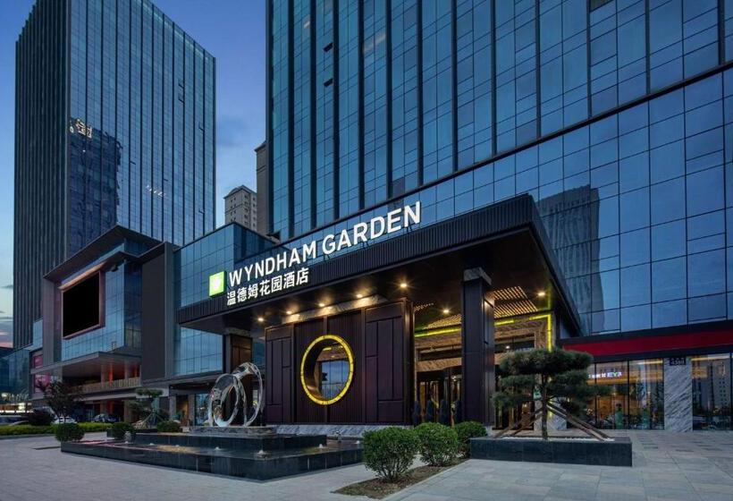 فندق Wyndham Garden Lanzhou West Railway Station