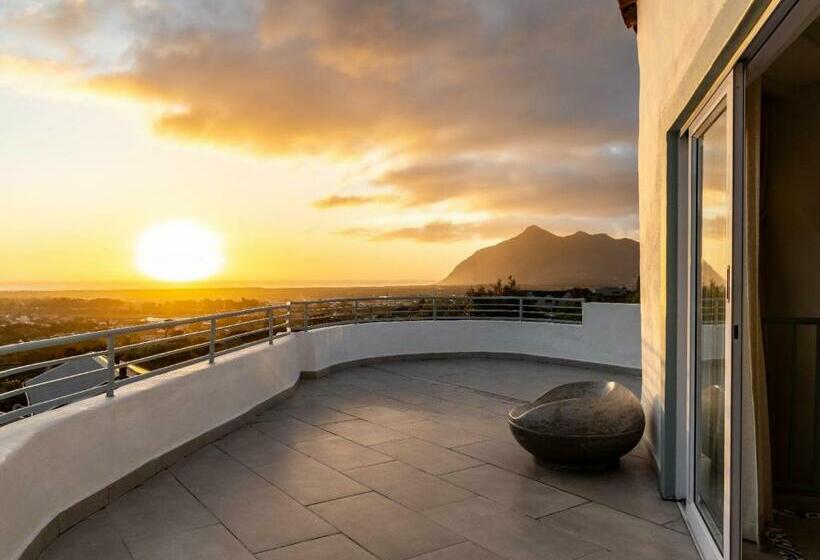 ペンション Capri Sands Luxury Guest House