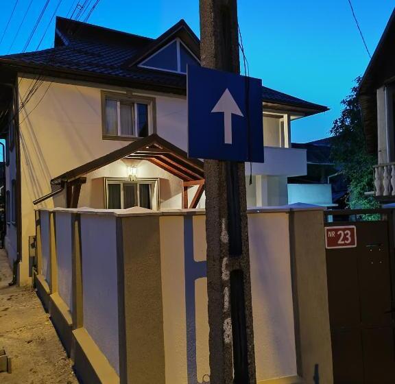 بنسيون Casa Baronului