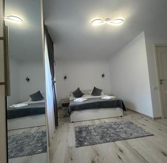 بنسيون Casa Dani&moni