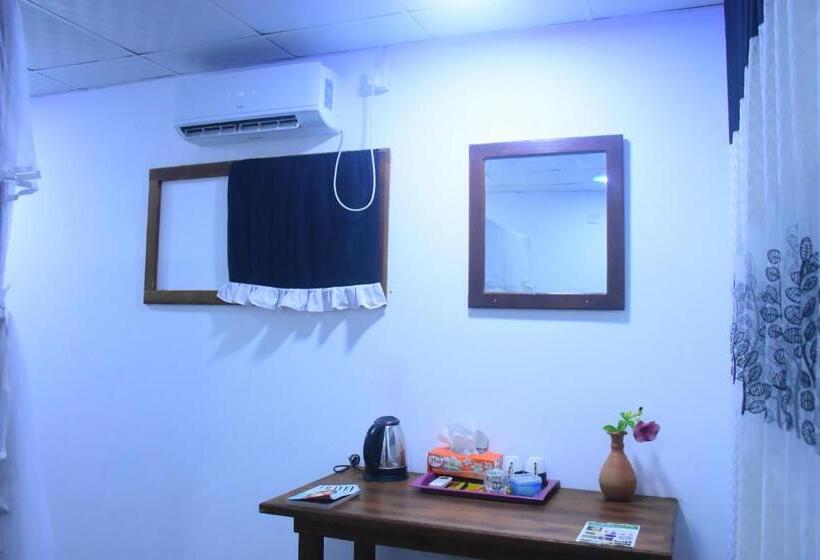 פנסיון Enjoy River Cottage