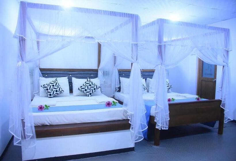 פנסיון Enjoy River Cottage