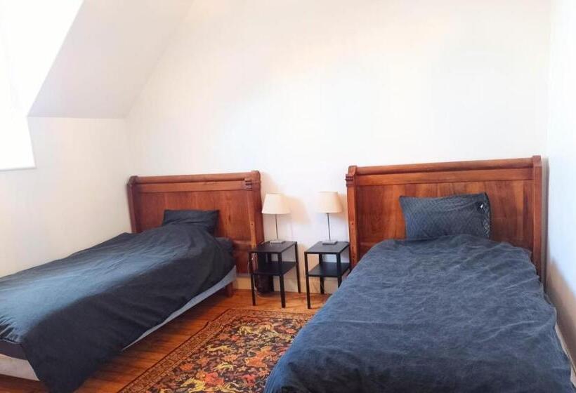 פנסיון Hennessy Hunting Estate