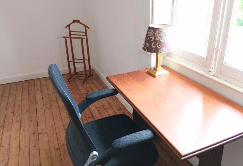 פנסיון Hennessy Hunting Estate