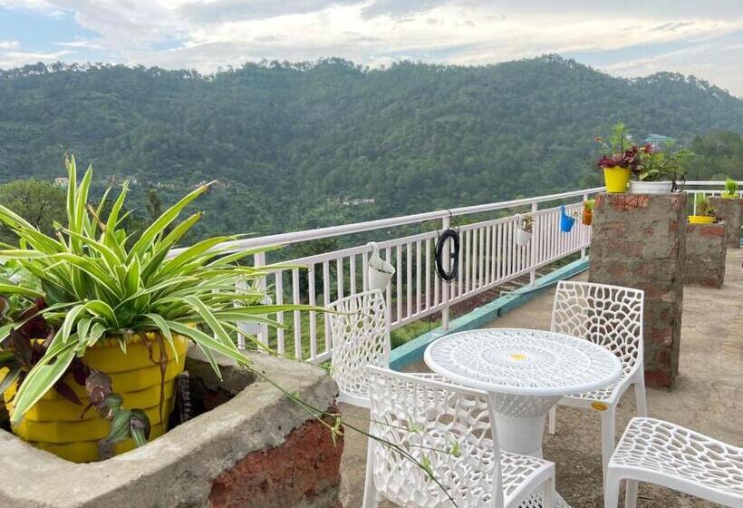 بنسيون Himalayan Holiday Homez