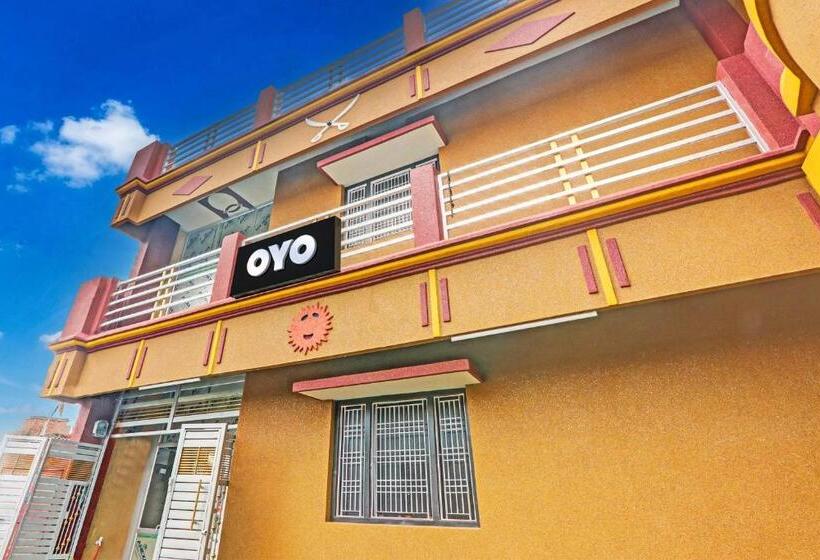 בית מלון כפרי Fly Inn