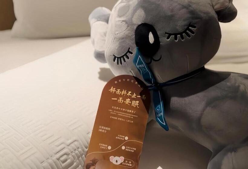 The Coli Hotel Jinan