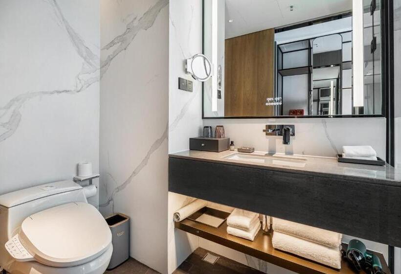 The Coli Hotel Jinan