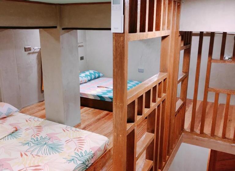 هاستل Daniella S Loft