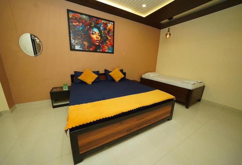 فندق صغير Golden Lotus Varanasi