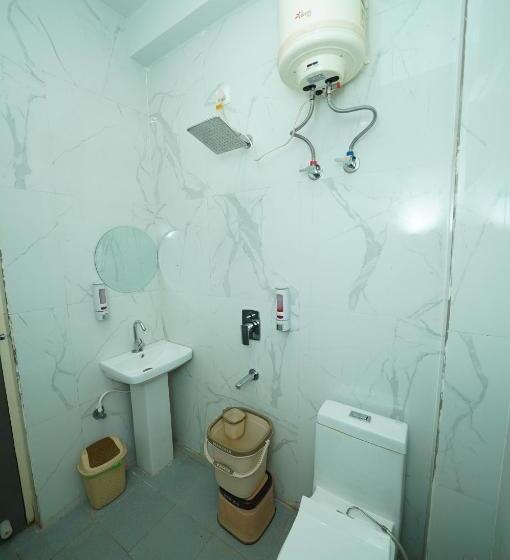 فندق صغير Golden Lotus Varanasi