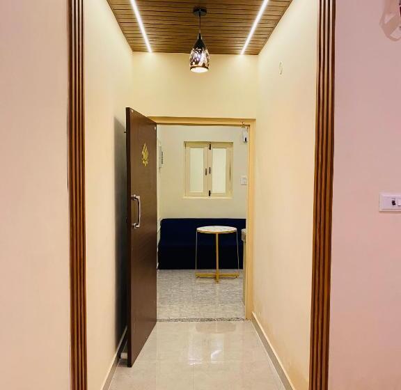 فندق صغير Golden Lotus Varanasi