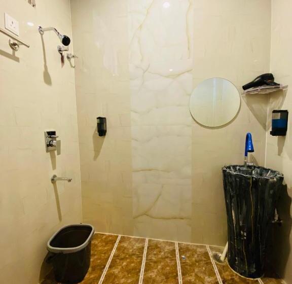 فندق صغير Golden Lotus Varanasi