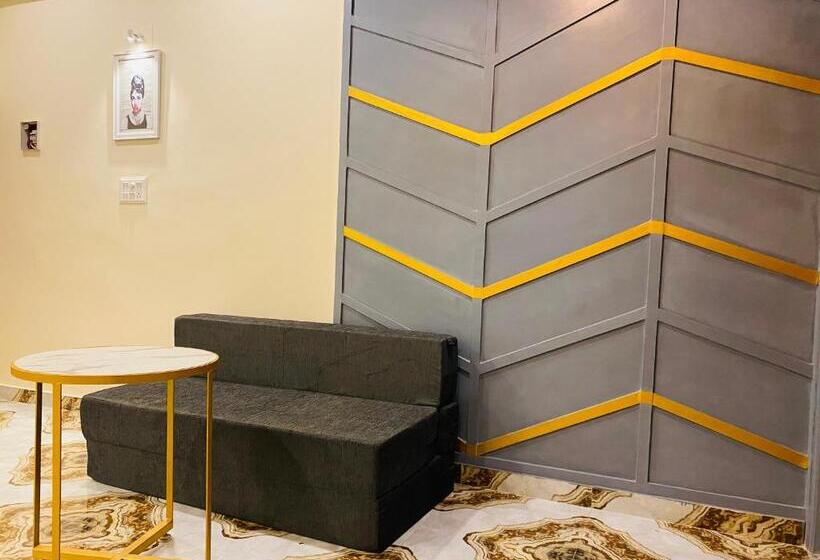 فندق صغير Golden Lotus Varanasi