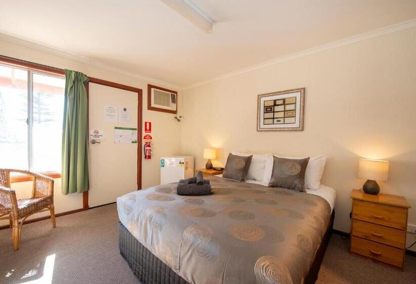 Ardrossan Hotel Motel