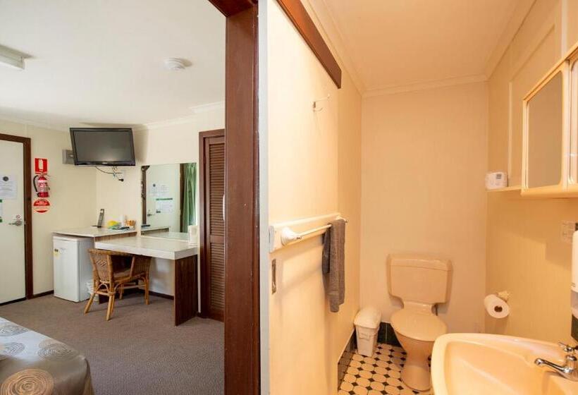 Ardrossan Hotel Motel