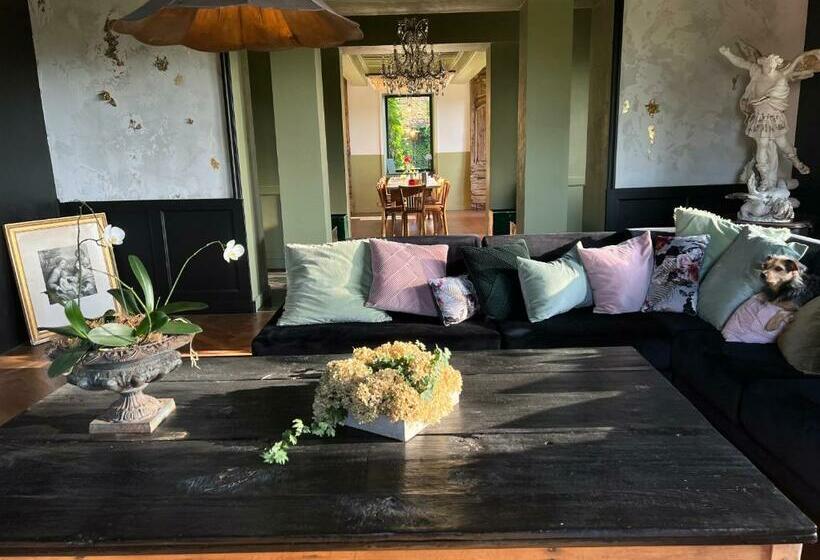 مبيت وإفطار Chambre D Hôtes Madame