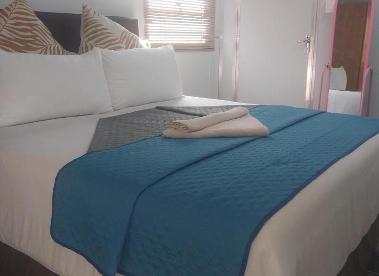 Bed and Breakfast Mkhuze Inn