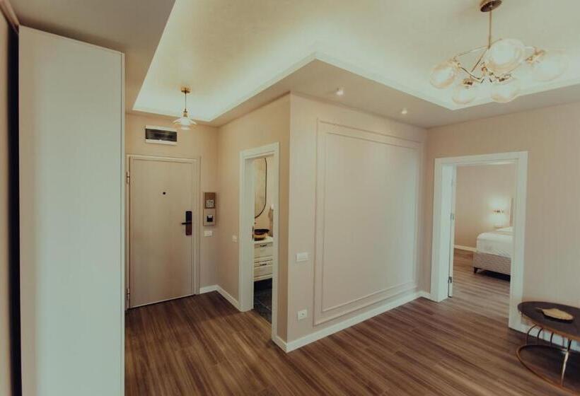 בית מלון כפרי Avangarde Sea Luxury Apartments