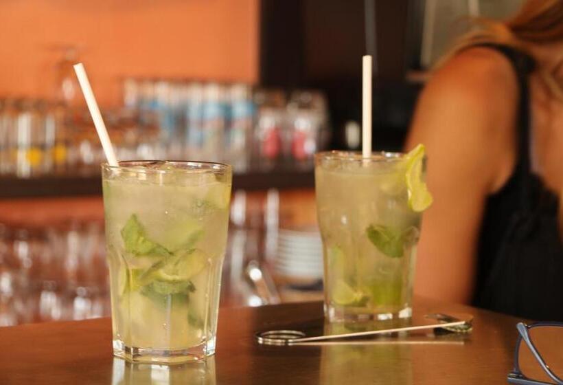 호텔 Hôtel De L Aven