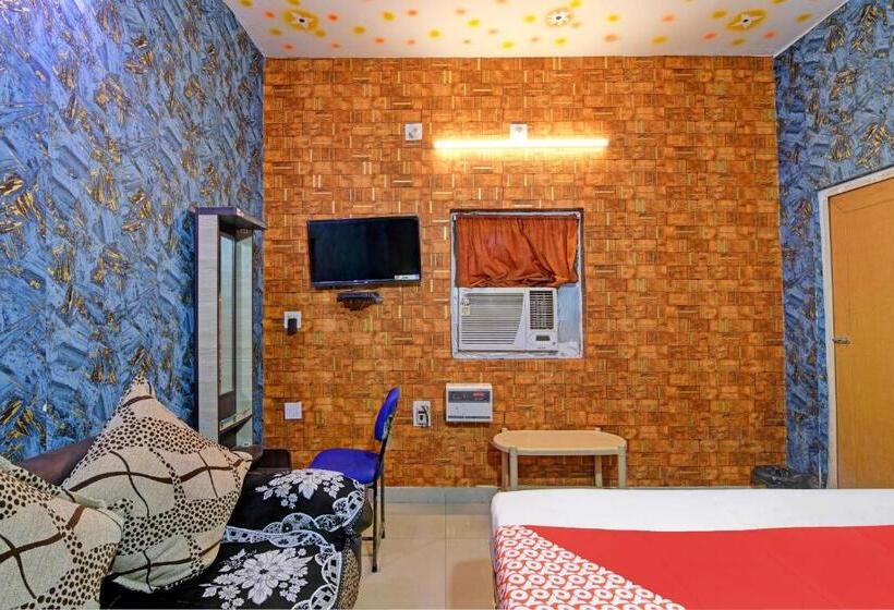 בית מלון כפרי Oyo Flagship Kasturi