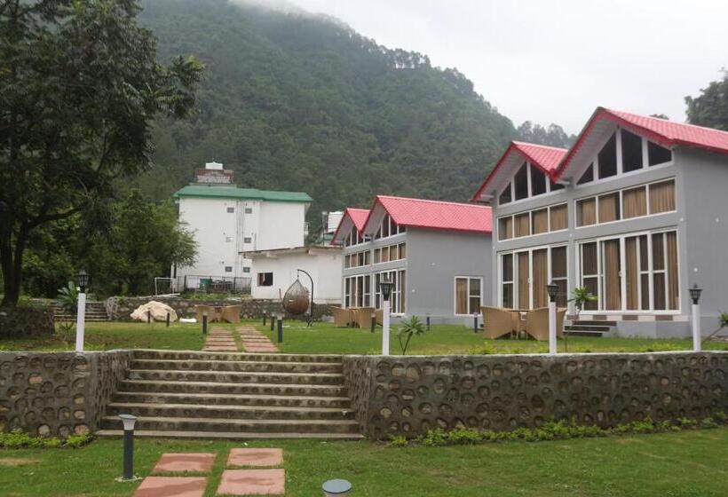 בית מלון כפרי Purna Boutique Resort, Bhimtal
