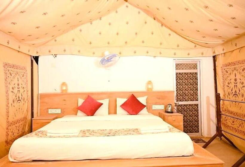 ホテル Sam Dunes Safari Campus