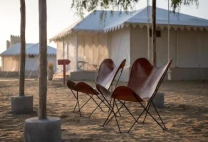 ホテル Sam Dunes Safari Campus