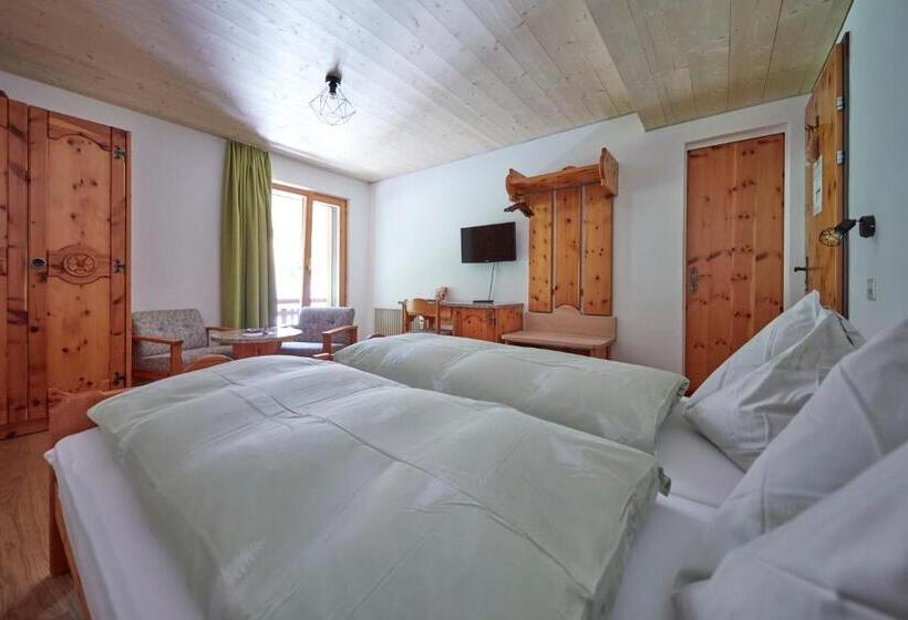 בית מלון כפרי Waldhaus