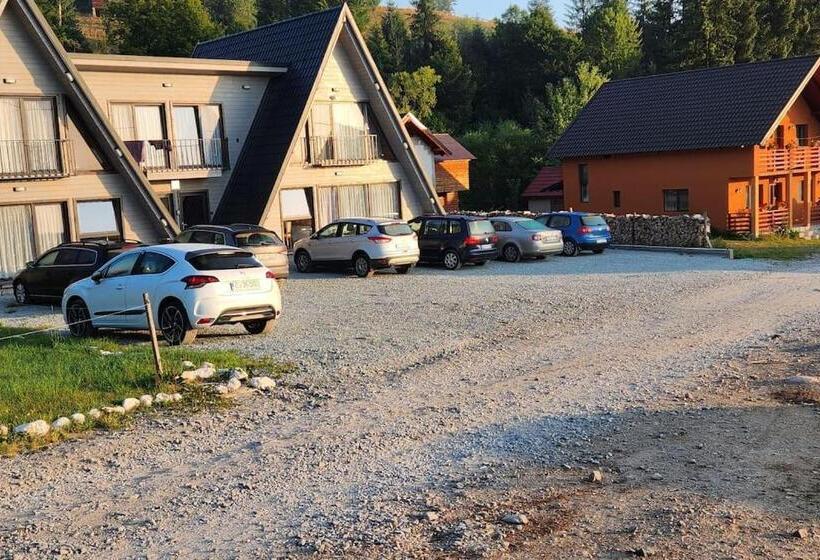 膳宿费 Cabana Din Vale Arieseni Apuseni