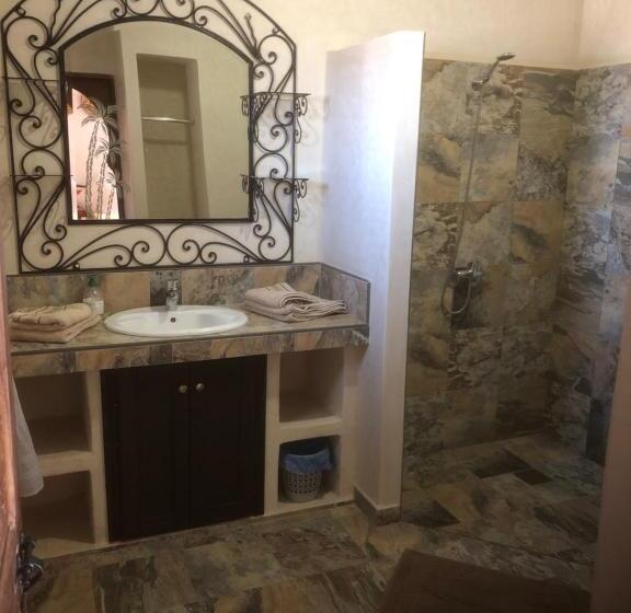 پانسیون Dar Tiziri Amizmiz