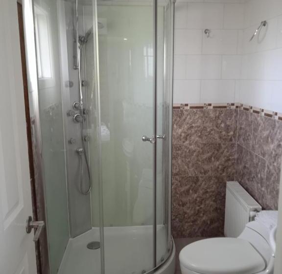 פנסיון Hostal Jc