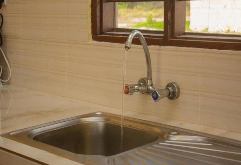 ペンション Mfumbwi Coast Village