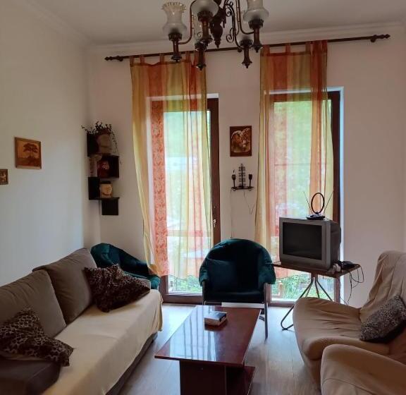 بنسيون Mountain View Guesthouse