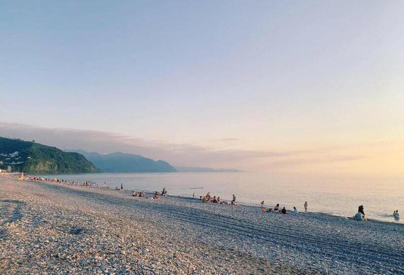 پانسیون Nargizi Guest House