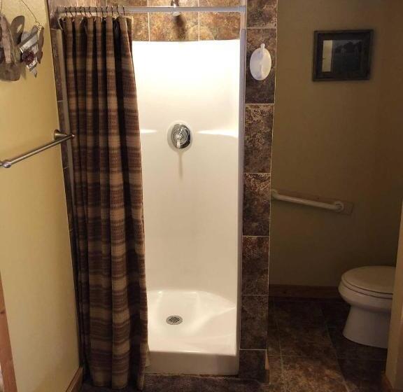 膳宿费 Rockin B Ranch Love Shack