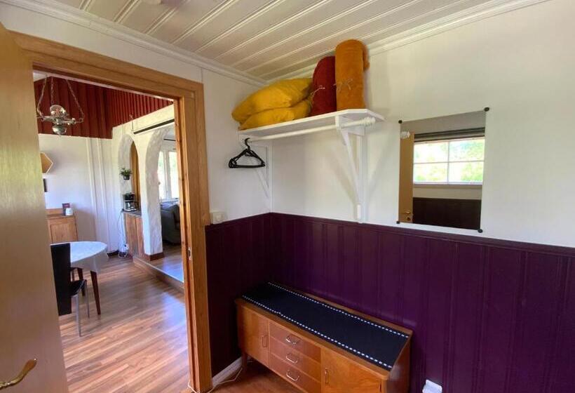 Пансион Rustic Haven Bed And Breakfast Near Klarälvsbanan And Swimming Area