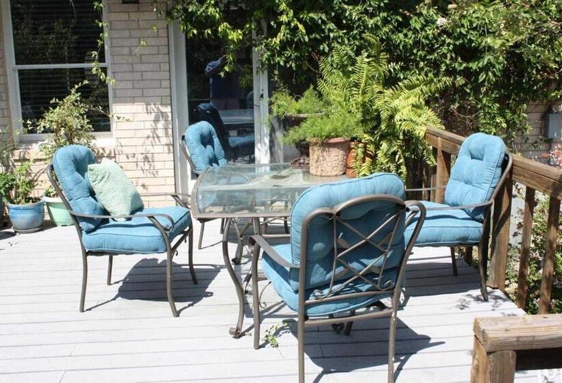 펜션 Water S Edge Guesthouse Bandera