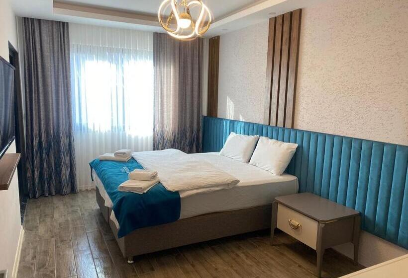 Rosella Royal Suit   روزيلا رويال