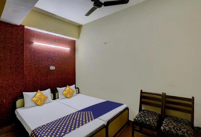 Spot On 81542 Hotel Aryavart