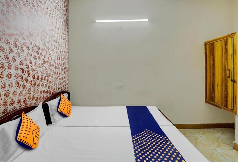 Spot On 81542 Hotel Aryavart