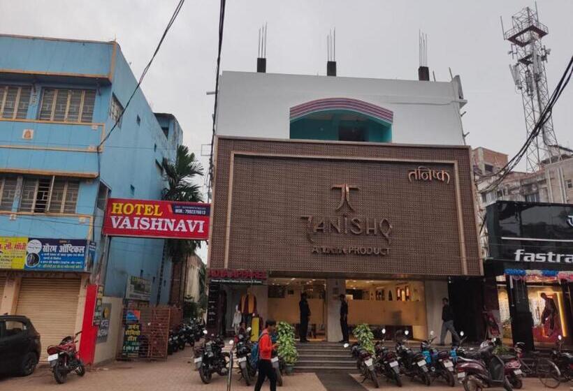 호텔 Vaishnavi Near Baba Dham Temple